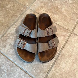 Birkenstock Arizona Sandals Taupe Suede Sz 40/9-9.5 US